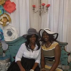 Meet your Posher, Deborah